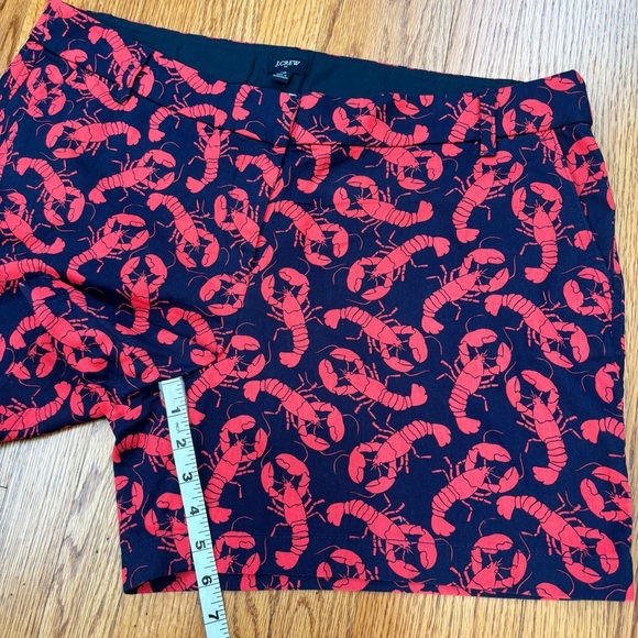 J. Crew Factory Plus Size 16 Navy Red Lobster print classic chino shorts - Picture 13 of 15